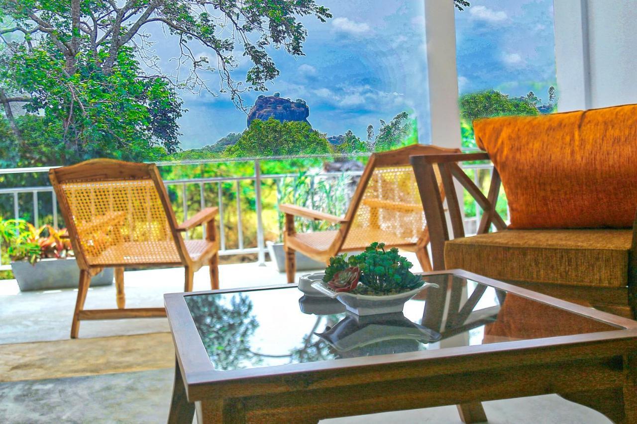 מלון Sigiriya Rock Hide מראה חיצוני תמונה