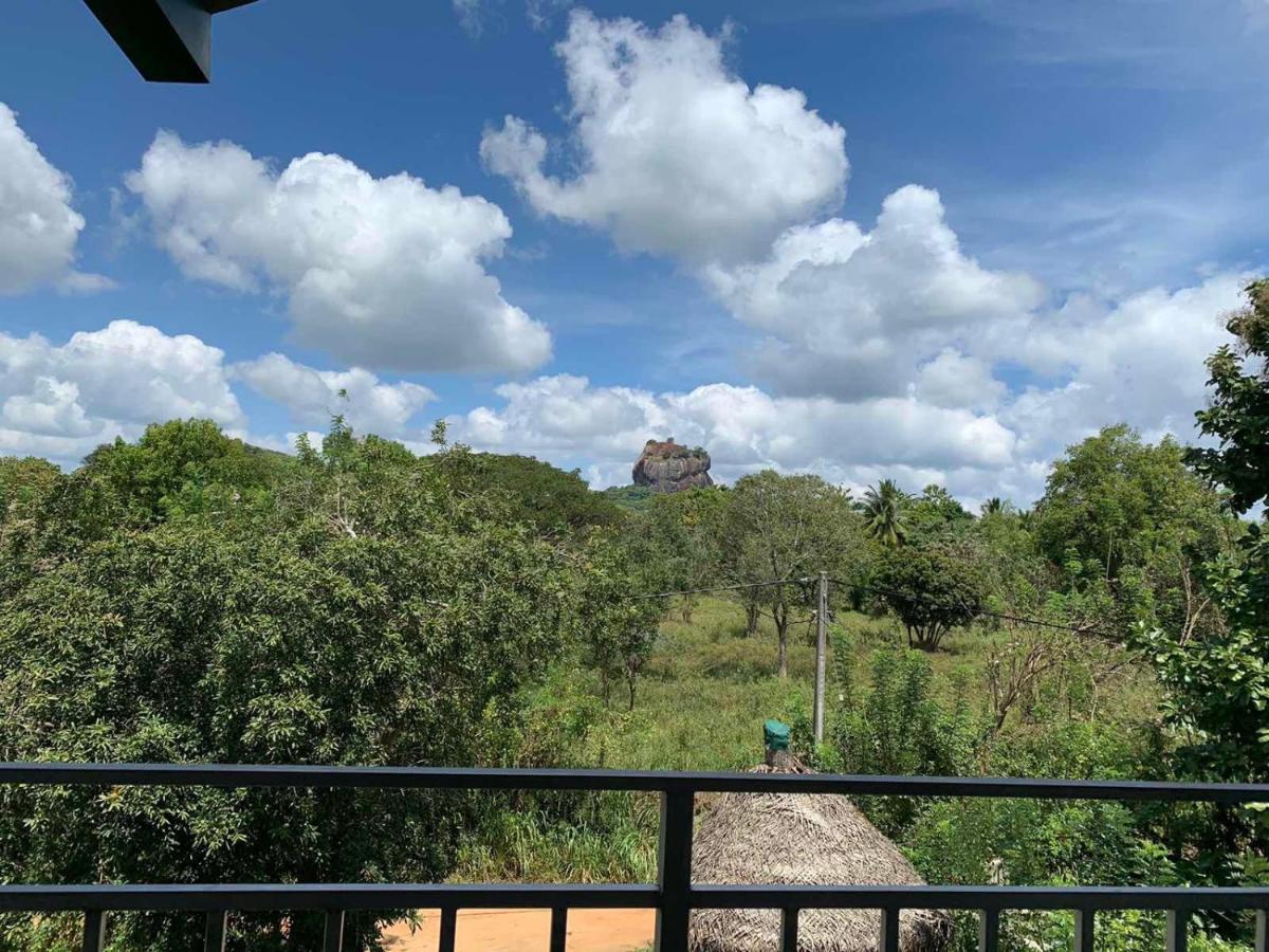 מלון Sigiriya Rock Hide מראה חיצוני תמונה