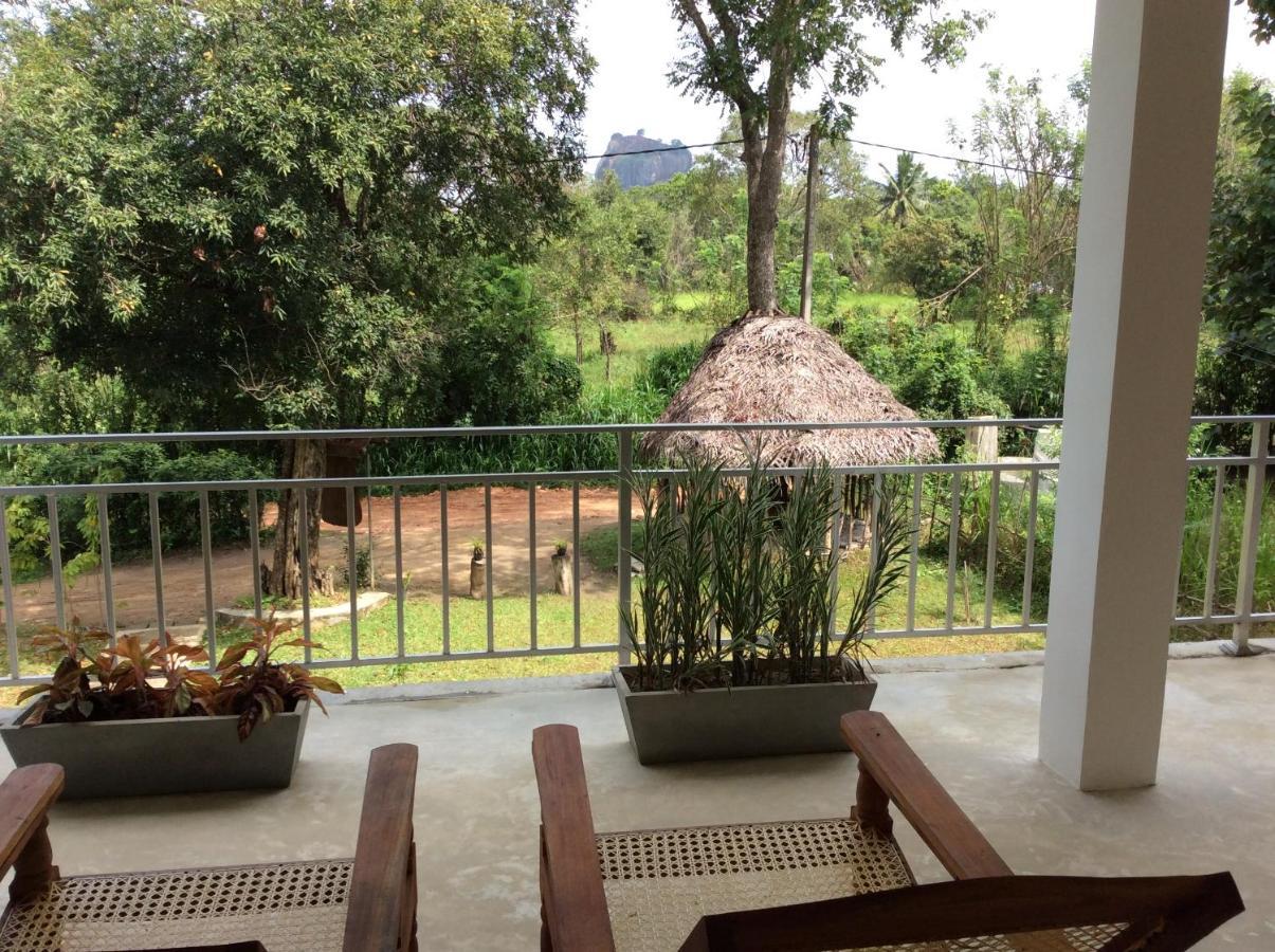 מלון Sigiriya Rock Hide מראה חיצוני תמונה